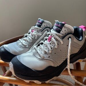 Merrell "SPEED SOLO" Women's size 8 Shoes Hiking Boots Camping Trail (Women)